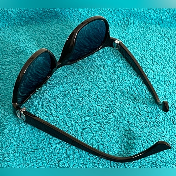 Michael Kors Black Sunglasses - Picture 7 of 12